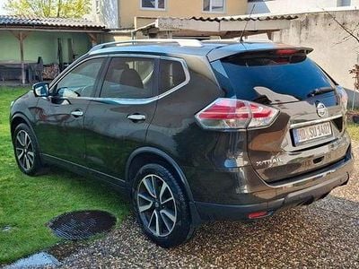 Gebraucht Nissan X-Trail Tekna 131 PS (96 kW) 2015 Schwarz SUV
