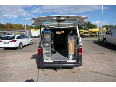 Gebraucht VW Transporter 150 PS (110 kW) 2016 Weiss Van