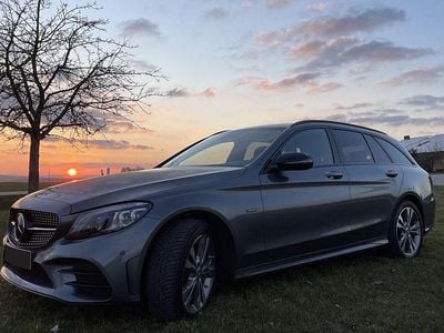 Gebraucht Mercedes C300e AMG 306 PS (225 kW) 2021 Grau Kombi