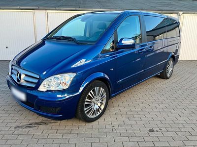 Gebraucht Mercedes Viano 224 PS (164 kW) 2012 Blau Van / Kleinbus