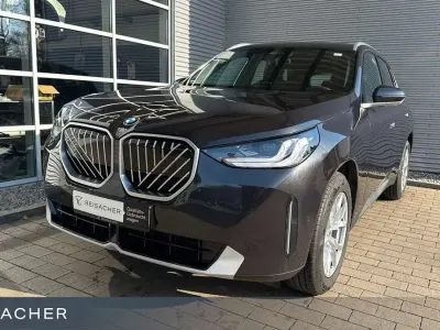 Gebraucht BMW X3 197 PS (144 kW) 2025 Sophistograu brillanteffekt SUV