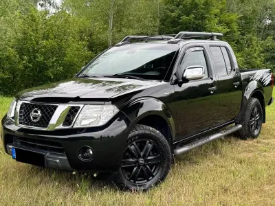 Gebraucht Nissan Navara SE 190 PS (139 kW) 2013 Schwarz Pickup