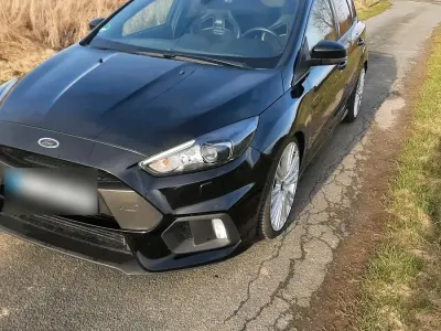 Gebraucht Ford Focus RS 350 PS (257 kW) 2017 Schwarz Limousine
