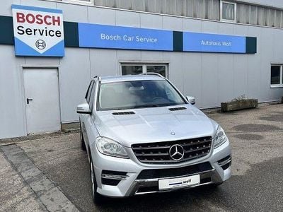 Gebraucht Mercedes ML250 204 PS (150 kW) 2012 Iridiumsilber  metalliclack SUV