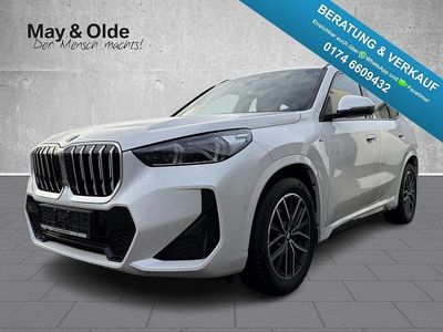 Mineralweiss metallic Gebraucht 2025 BMW X1 M Sport SUV | 36.990 € (Superpreis)