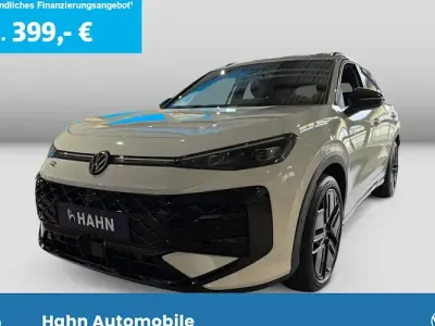 Second-hand VW T-Roc R-line 150 CP (110 kW) 2026 Alb SUV