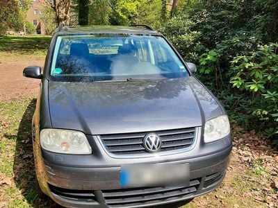 Brugt VW Touran 105 HK (77 kW) 2006 Grå MPV