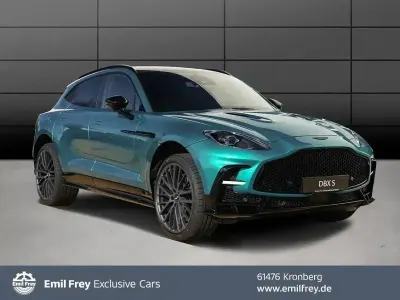 Nouă Aston Martin DBX 727 CP (534 kW) 2026 Verde SUV