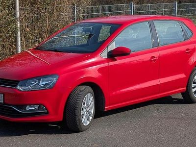 Gebraucht VW Polo Comfortline 90 PS (66 kW) 2015 Rot Kleinwagen