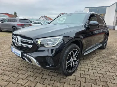 Gebraucht Mercedes GLC220 194 PS (142 kW) 2019 Schwarz SUV