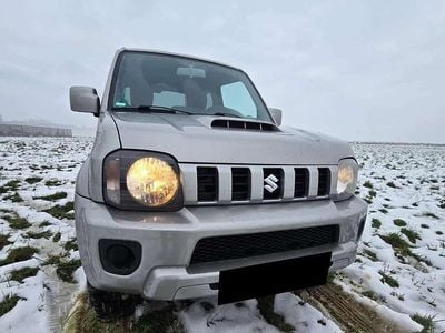 Silber Gebraucht 2016 Suzuki Jimny Comfort SUV | 16.500 € (Fairer Preis)