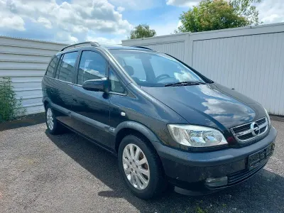 Gebraucht Opel Zafira 125 PS (91 kW) 2003 Schwarz Van / Kleinbus