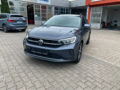 Gebraucht VW Taigo Move 110 PS (80 kW) 2024 Grau SUV