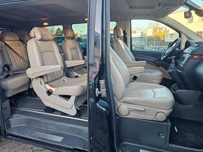 Gebraucht Mercedes Viano 163 PS (119 kW) 2013 Schwarz Van / Kleinbus