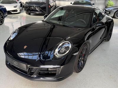 Gebraucht Porsche 911 Carrera 4 GTS 450 PS (330 kW) 2017 Tiefschwarz Coupé