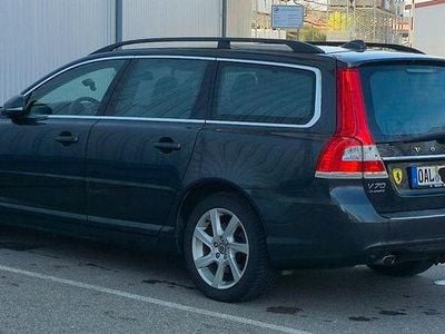 Second-hand Volvo V70 Summum 215 CP (158 kW) 2013 Gri Break
