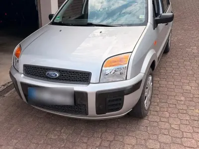 Gebraucht Ford Fusion 80 PS (58 kW) 2008 Silber Kleinwagen
