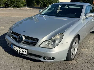 Gebraucht Mercedes CLS320 224 PS (164 kW) 2006 Silber Coupé