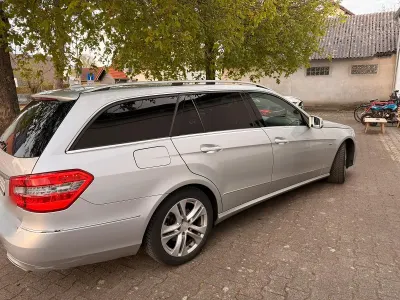 Gebraucht Mercedes E300 231 PS (169 kW) 2010 Kombi