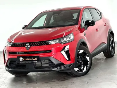 Używany Renault Captur Techno 158 KM (116 kW) 2025 Czerwony SUV
