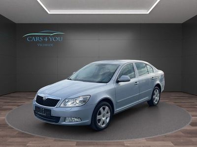 gebraucht Skoda Octavia Lim. Elegance 1.6 TDI TEMPOMAT/XENON/SHZ