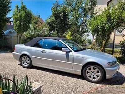 Silber Gebraucht 2003 BMW 318 Cabriolet M Sport Cabrio | 3.500 € (Fairer Preis)