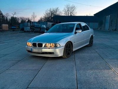 Second-hand BMW 525 M Sport 230 CP (169 kW) 2000 Argintiu Berlinǎ