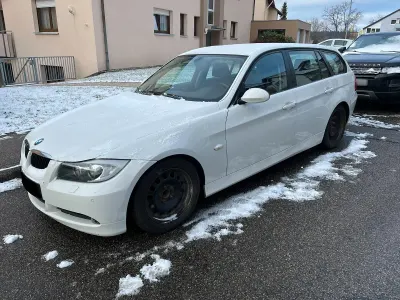 Gebraucht BMW 320 170 PS (125 kW) 2008 Weiß Kombi
