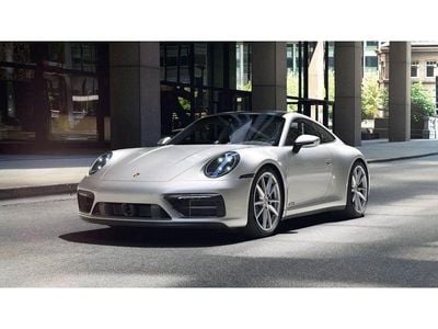 Porsche 911 Carrera 4 GTS