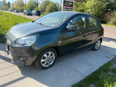 Usata Mitsubishi Space Star 75 CV (55 kW) 2014 Argento Monovolume