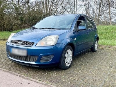 Gebraucht Ford Fiesta 50 PS (36 kW) 2008 Blau Kleinwagen