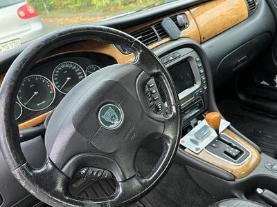 Jaguar X-type