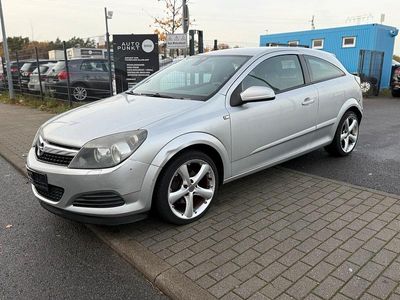 Opel Astra GTC