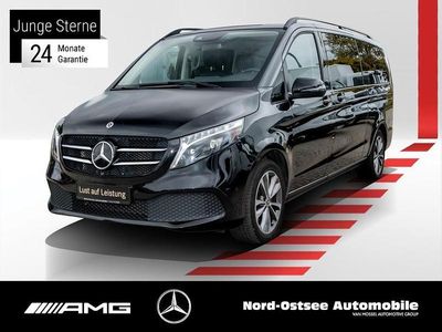 Obsidianschwarz metallic Gebraucht 2023 Mercedes V300 Avantgarde Van / Kleinbus | 56.490 € (Guter Preis)