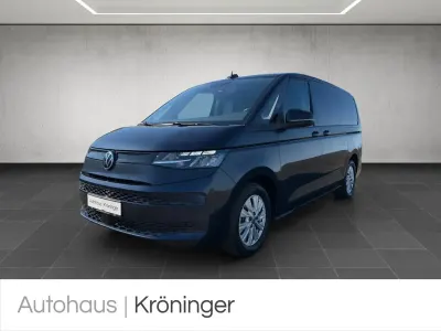 Gebraucht VW Multivan Basis 150 PS (110 kW) 2024 Blau Van / Kleinbus