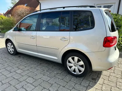 Brugt VW Touran Comfortline 140 HK (102 kW) 2011 Sølv MPV