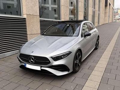 Silber Gebraucht 2023 Mercedes A250 Advanced Plus Limousine | 34.900 € (Fairer Preis)