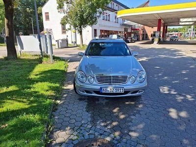 Mercedes E270