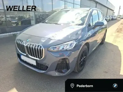 Gebraucht BMW 218 Active Tourer M Sport 136 PS (100 kW) 2025 Grau Van / Kleinbus