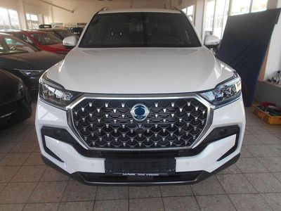 Gebraucht SsangYong Rexton Sapphire 203 PS (149 kW) 2022 Weiß SUV