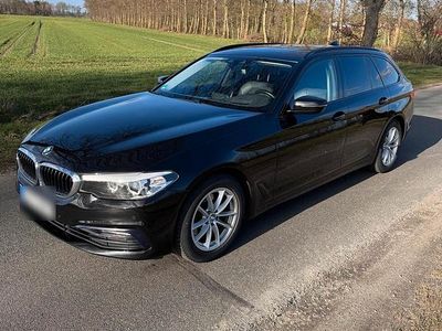 Gebraucht BMW 520 190 PS (139 kW) 2019 Schwarz Kombi