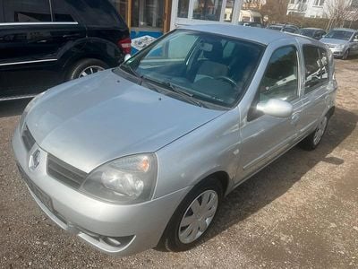 Renault Clio II