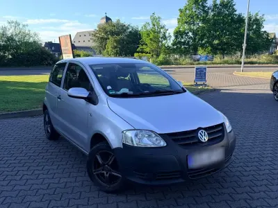 Gebraucht VW Fox 65 PS (47 kW) 2006 Silber Kleinwagen
