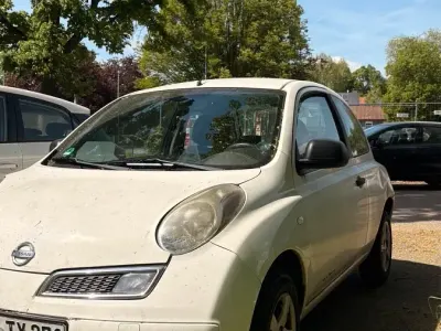 Usata Nissan Micra 65 CV (47 kW) 2007 Bianco Utilitaria