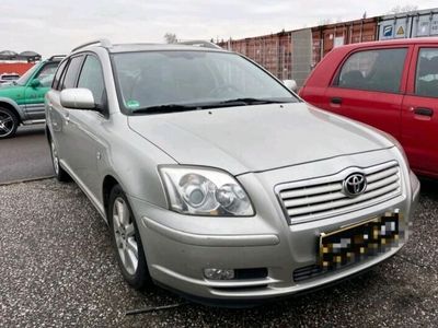 gebraucht Toyota Avensis 1.8 VVT-i Travel Klima LM HU+NEU