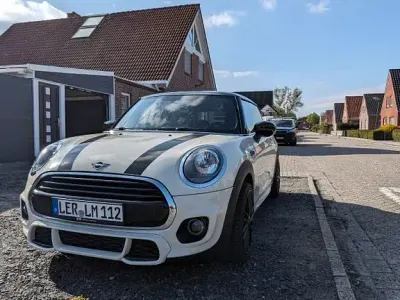 Usado Mini Cooper 136 HP (100 kW) 2019 Bege Citadino