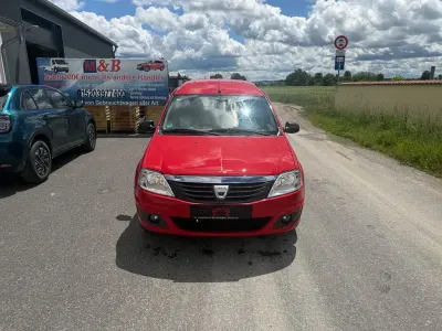 Gebraucht Dacia Logan MCV Ambiance 75 PS (55 kW) 2009 Rot Kombi
