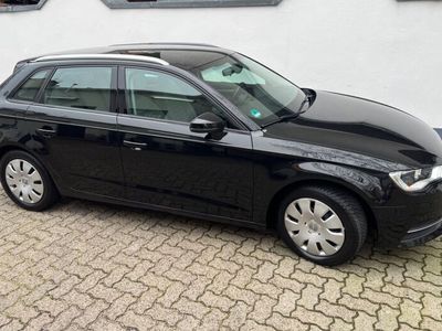 gebraucht Audi A3 Sportback 1.2 TFSI Attraction 1.Hand Scheckhe