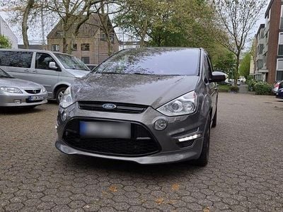 Second-hand Ford S-MAX Titanium S 200 CP (147 kW) 2011 Maro Monovolum