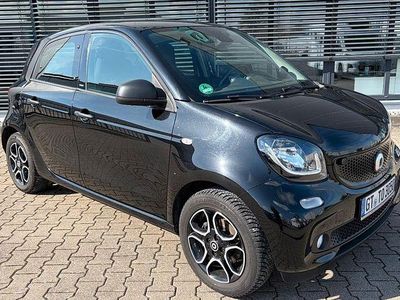 Gebraucht Smart ForFour Basis 71 PS (52 kW) 2017 Schwarz Kleinwagen